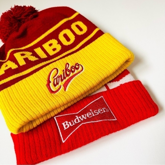 NEW! CARIBOO + BUDWEISER Pom Beanies Unisex Toque Pom Pom Unisex - Picture 2 of 7